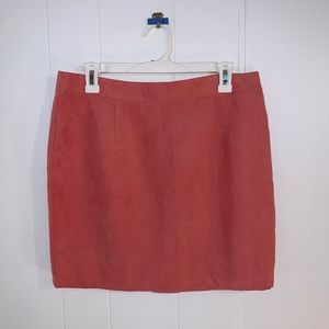 Boohoo pink skirt, size 10, NWT